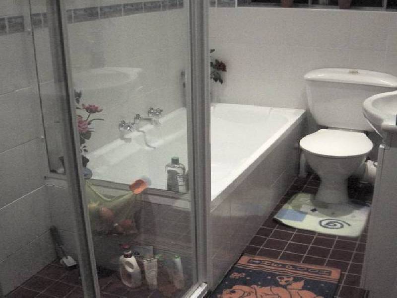 28 Barber Ave, Eastlakes NSW 2018