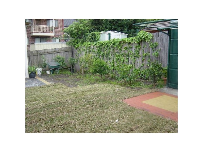 Bowmer St, Banksia NSW 2216