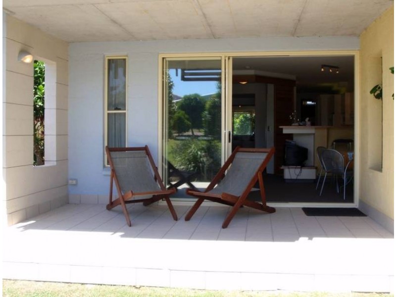 41/3 Barclay Dr, Casuarina NSW 2487