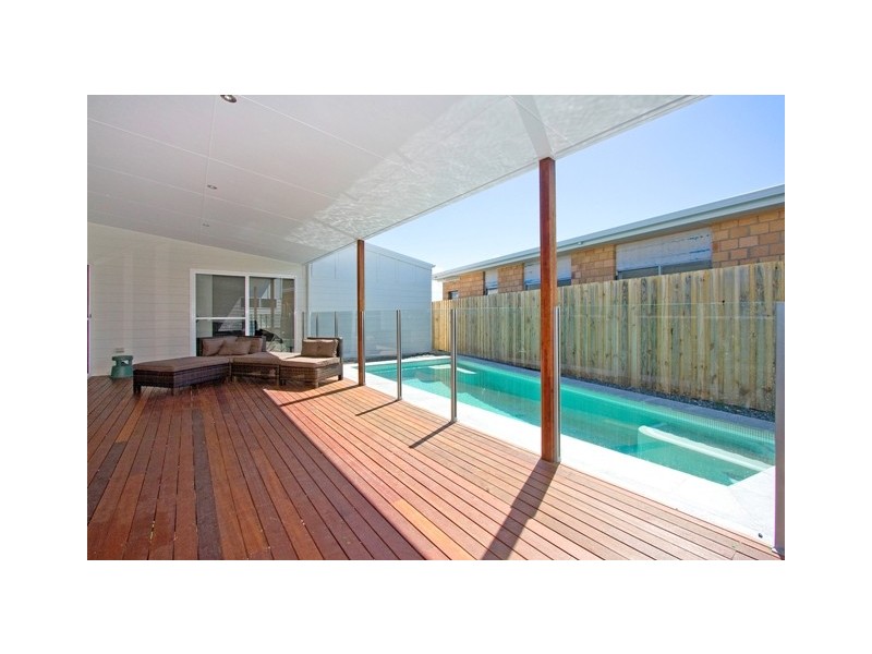 33 Casuarina Way, Casuarina NSW 2487