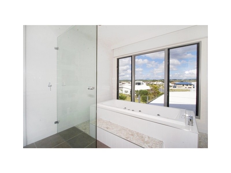 17 Salt Water Crescent, Kingscliff NSW 2487