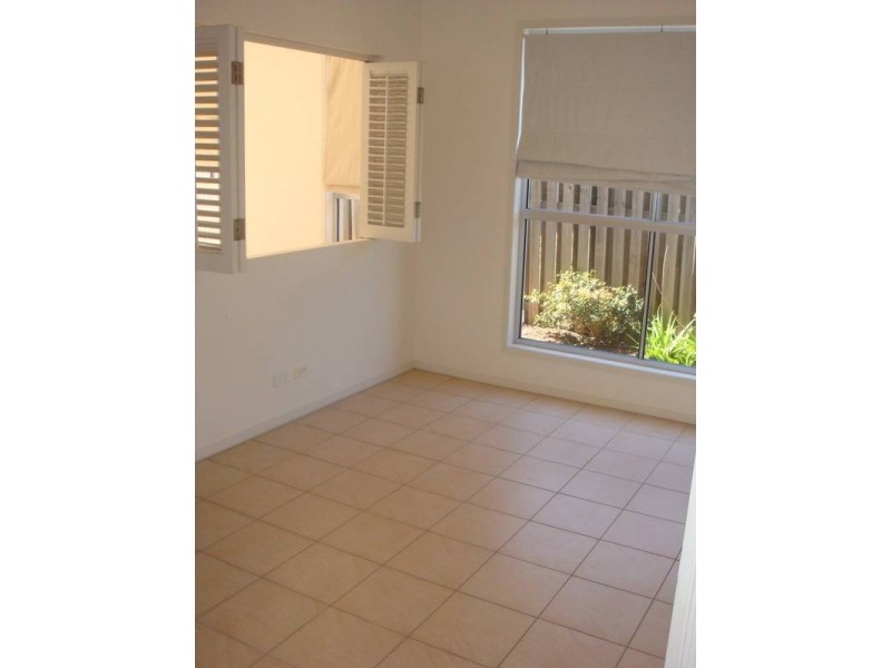 2/11 Coogera Lane, Casuarina NSW 2487