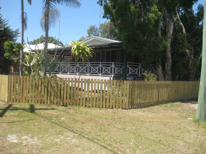 24 Tamarind Avenue, Cabarita Beach NSW 2488