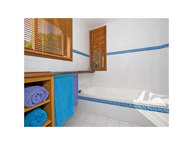 44 Lagoon, Fingal Head NSW 2487