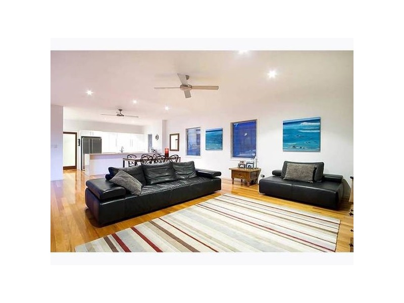 11 Cudgerie Ct, Casuarina NSW 2487