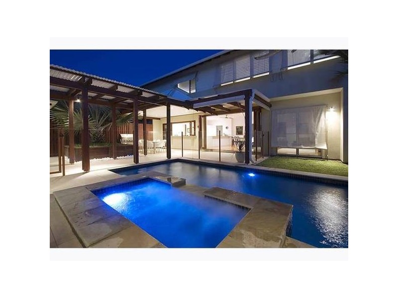 11 Cudgerie Ct, Casuarina NSW 2487