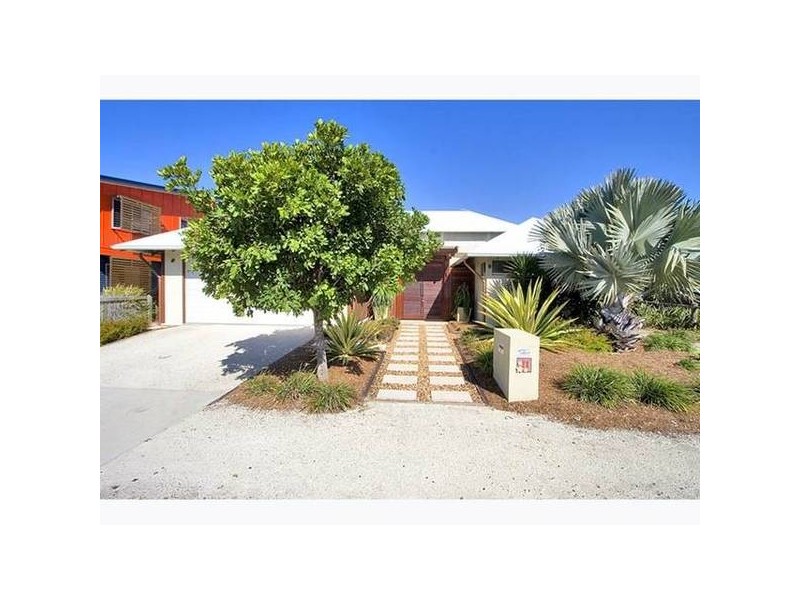 11 Cudgerie Ct, Casuarina NSW 2487