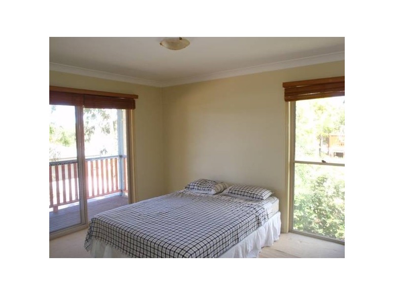 2 Flintwood Street, Pottsville NSW 2489