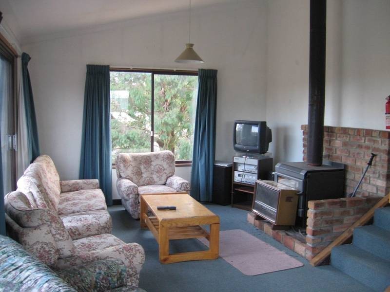 60 GIPPSLAND ST, Jindabyne NSW 2627