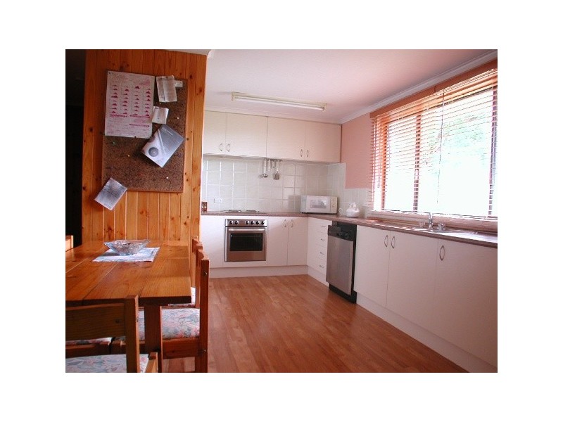 26 CLYDE ST, Jindabyne NSW 2627