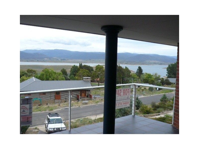 17 Acacia Place, East Jindabyne NSW 2627
