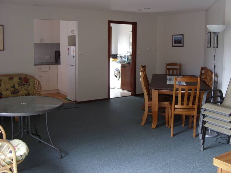 2 Kanangra Cres, East Jindabyne NSW 2627