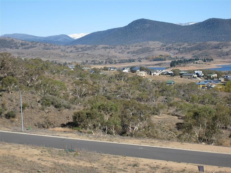 67 Kunama Drive, East Jindabyne NSW 2627