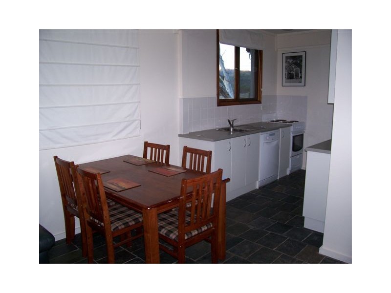 2/34 Ingebyra Street, Jindabyne NSW 2627