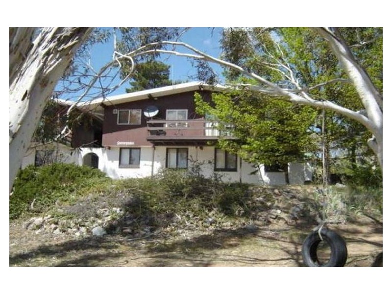 2/34 Ingebyra Street, Jindabyne NSW 2627