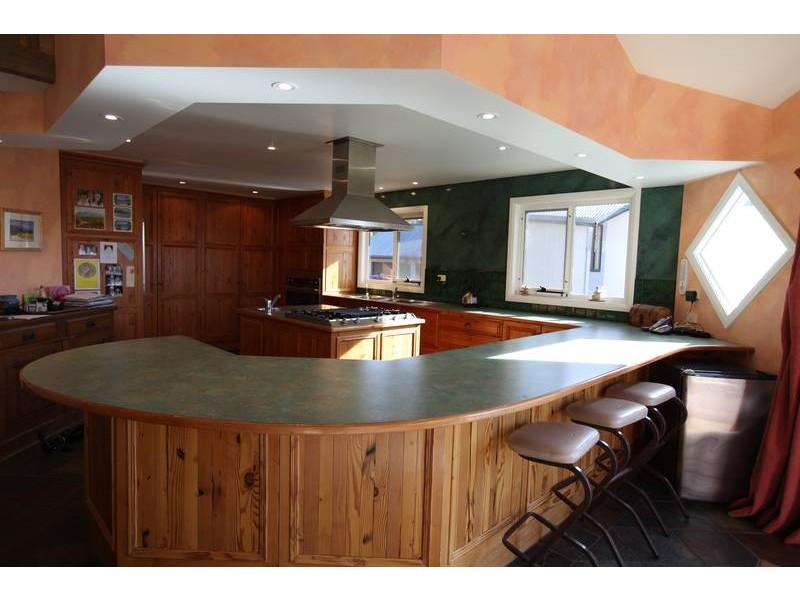 32 Candlebark Circuit, Jindabyne NSW 2627