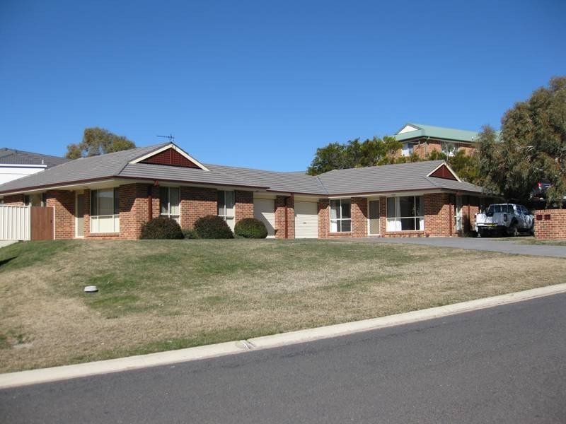 2/6 Jillamatong Street, Jindabyne NSW 2627