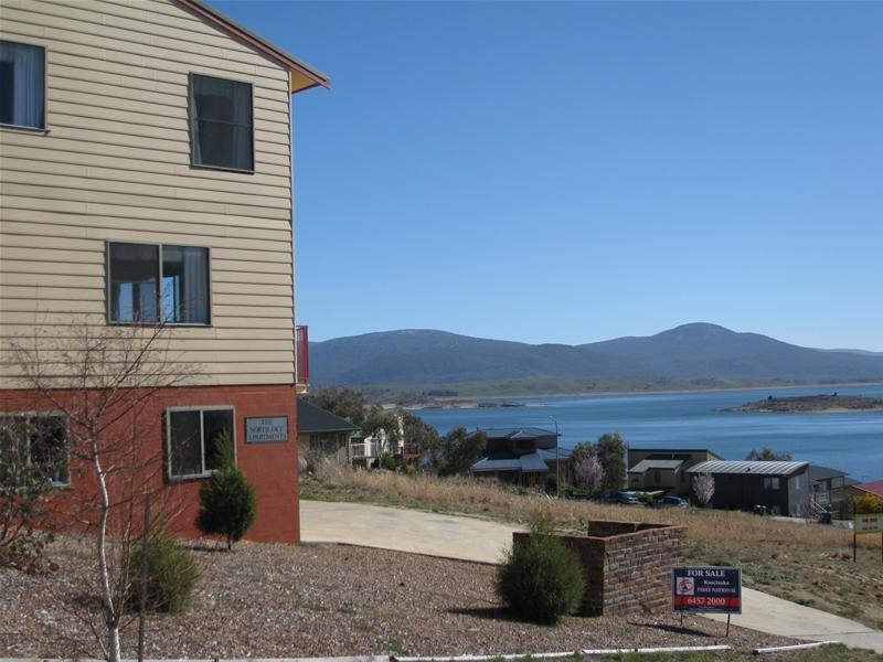 2/8 Adams Avenue, Jindabyne NSW 2627