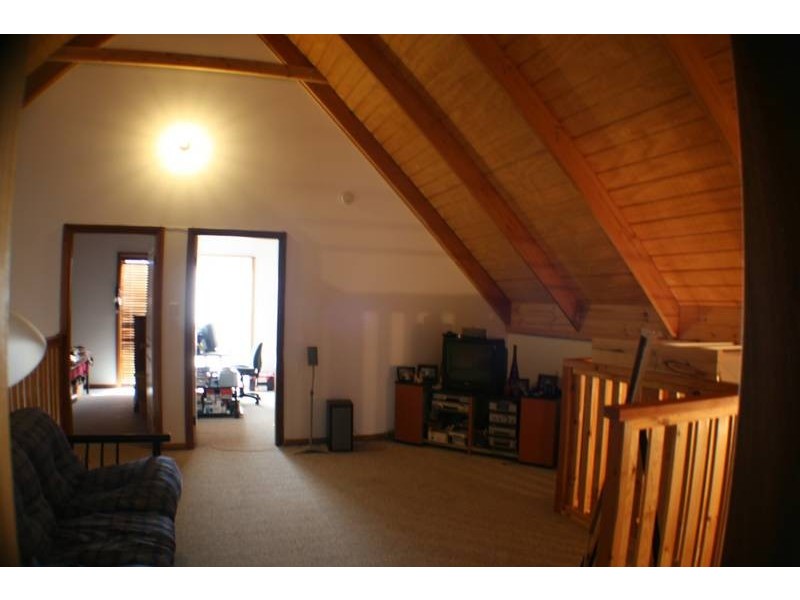 15 Mitchell Cct, Jindabyne NSW 2627