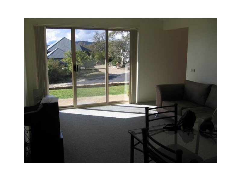 2/19 Candlebark Circuit, Jindabyne NSW 2627