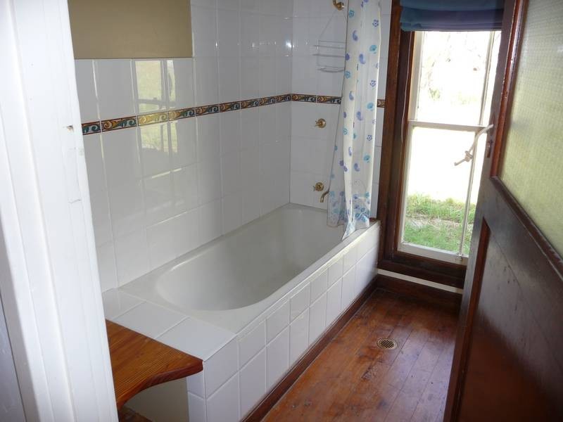 124 Iron Pot Creek, East Jindabyne NSW 2627