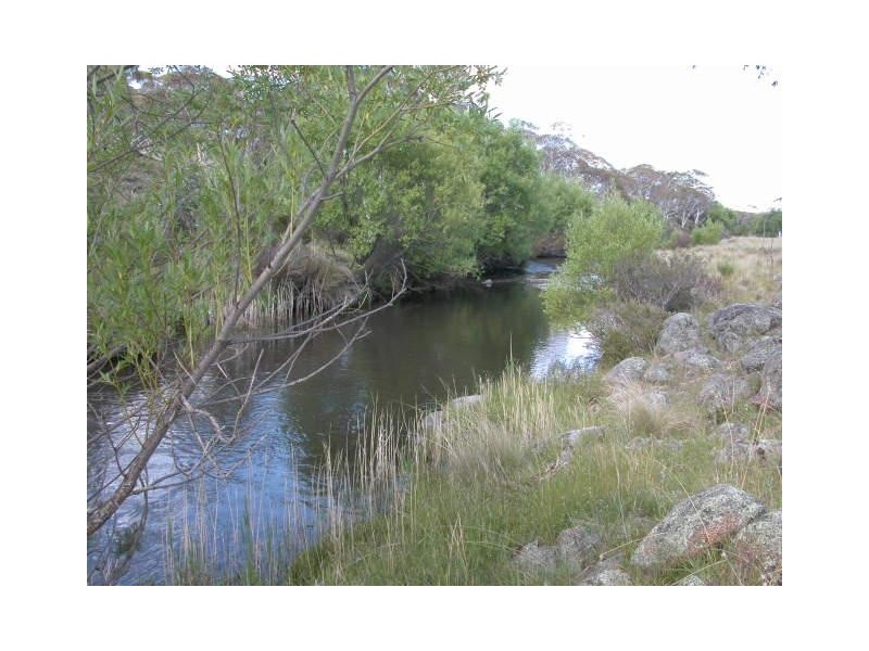 942 Barry Way, Jindabyne NSW 2627