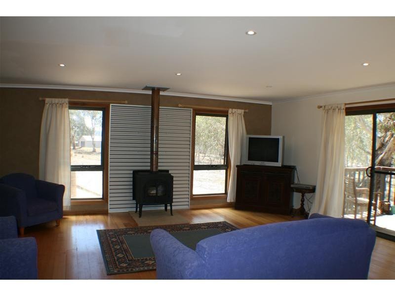 59 Old School Road, Jindabyne NSW 2627