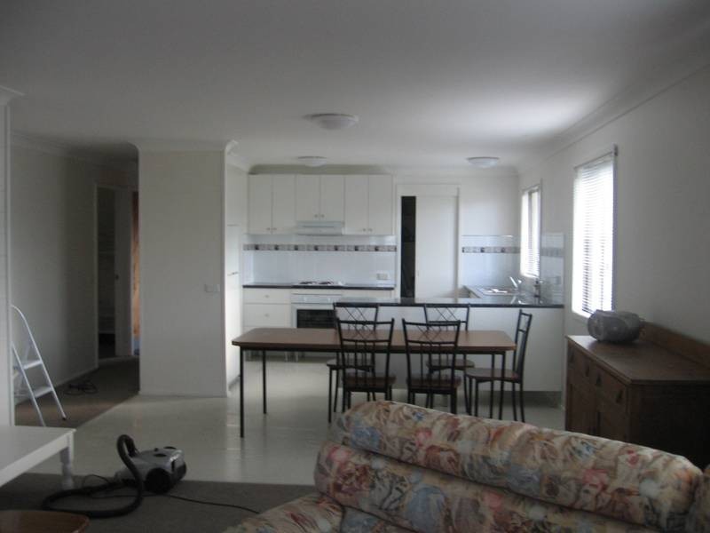 10 Cobbon Crescent, Jindabyne NSW 2627