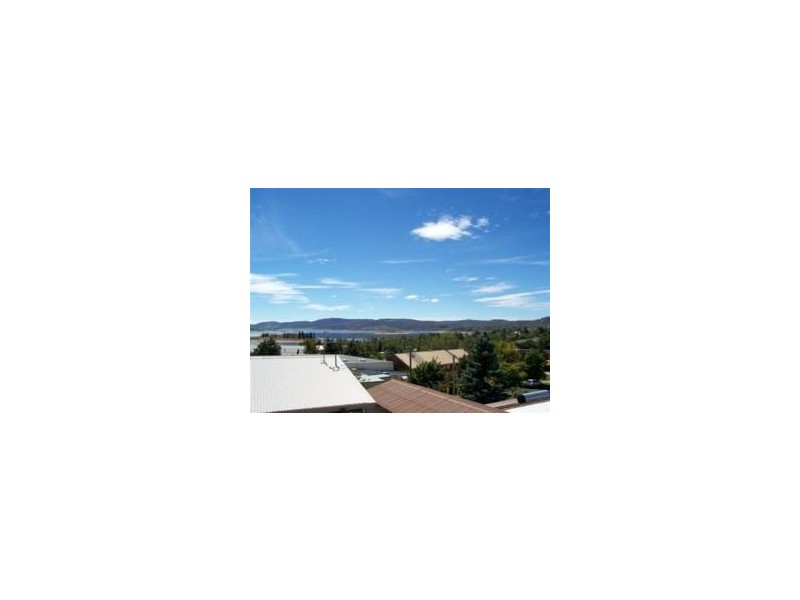 2/9 Clyde Street, Jindabyne NSW 2627