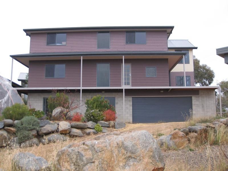 10 Tulong Close, East Jindabyne NSW 2627