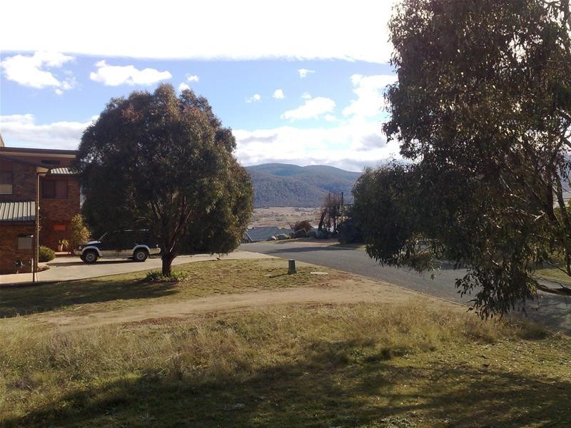 19 Banksia Avenue, Kalkite NSW 2627