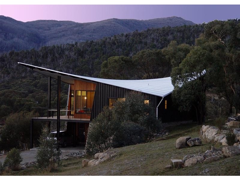 13 Little Thredbo Road, Lake Crackenback Resort Road, Jindabyne NSW 2627