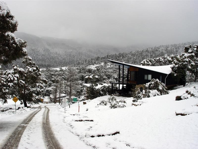 13 Little Thredbo Road, Lake Crackenback Resort Road, Jindabyne NSW 2627