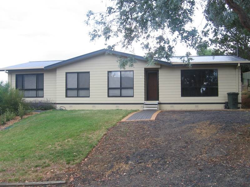 17 Banksia Avenue, Jindabyne NSW 2627
