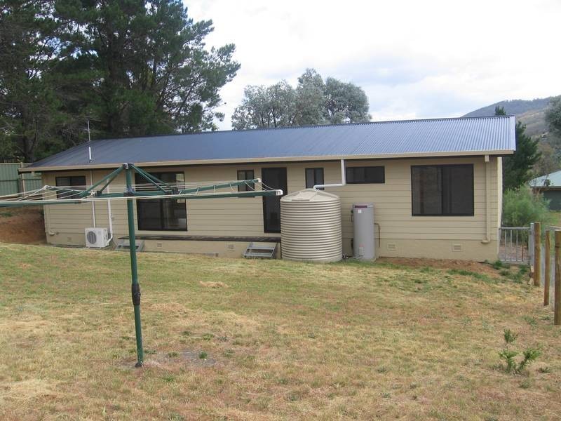 17 Banksia Avenue, Jindabyne NSW 2627
