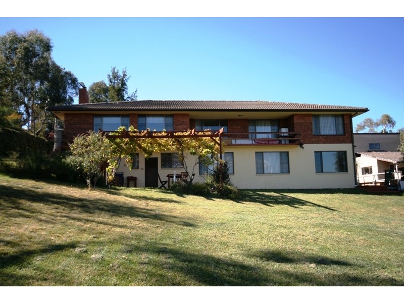 8 Camira Avenue, East Jindabyne NSW 2627