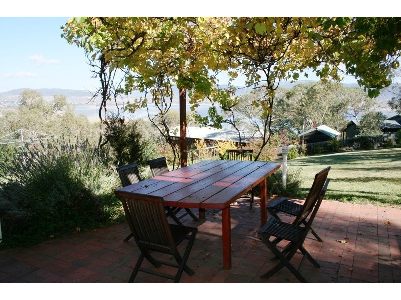 8 Camira Avenue, East Jindabyne NSW 2627
