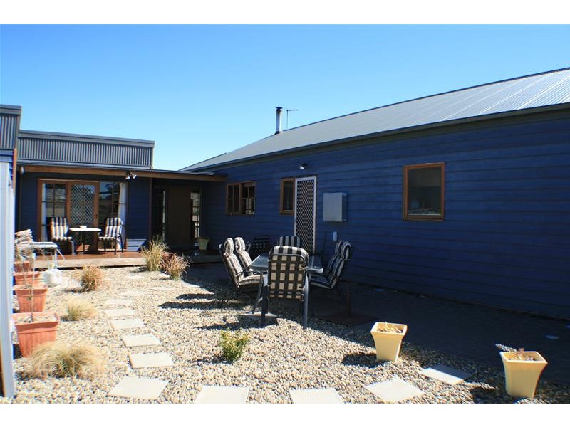 2 River Run, Jindabyne NSW 2627