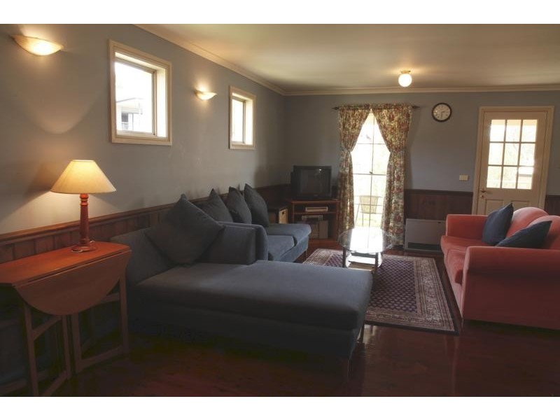 10 Larnook Close Tyrolean Village, Jindabyne NSW 2627