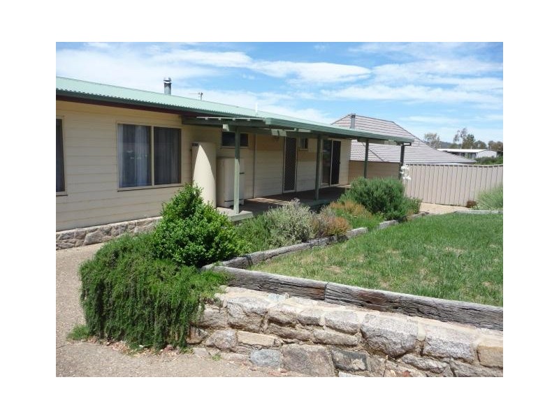 7 Mitchell Circuit, Jindabyne NSW 2627