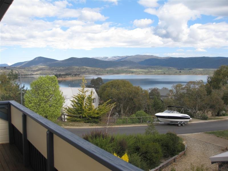 1/11 Rainbow Drive, Jindabyne NSW 2627