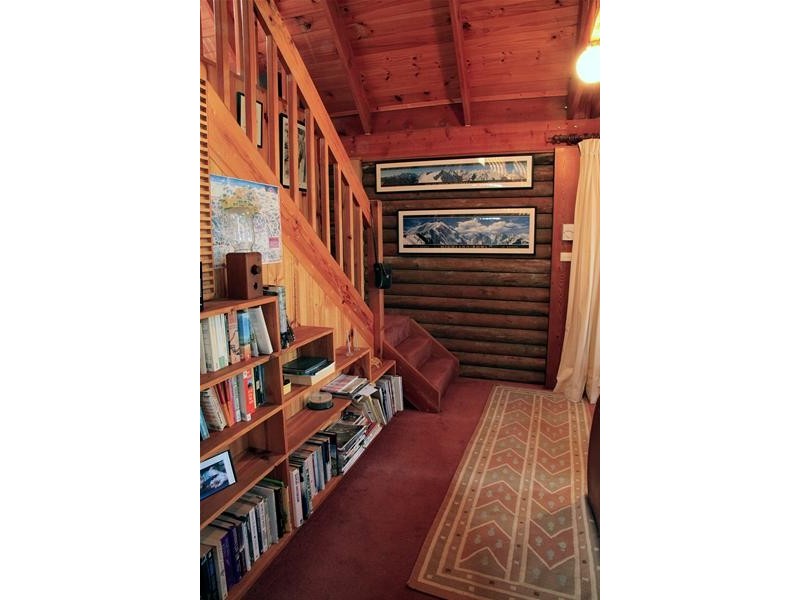 Avonside Road, Jindabyne NSW 2627