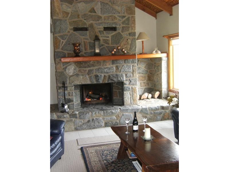 18 Mountain View Road, Jindabyne NSW 2627