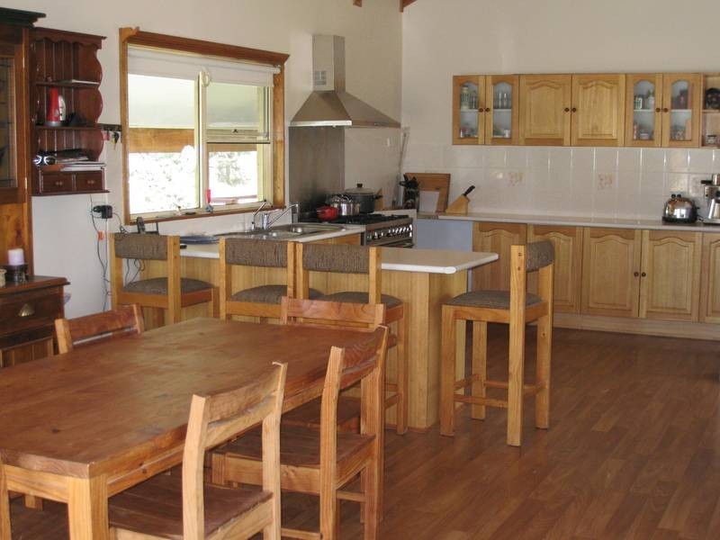 18 Mountain View Road, Jindabyne NSW 2627