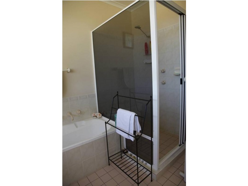 20 Iron Pot Creek Road, East Jindabyne NSW 2627