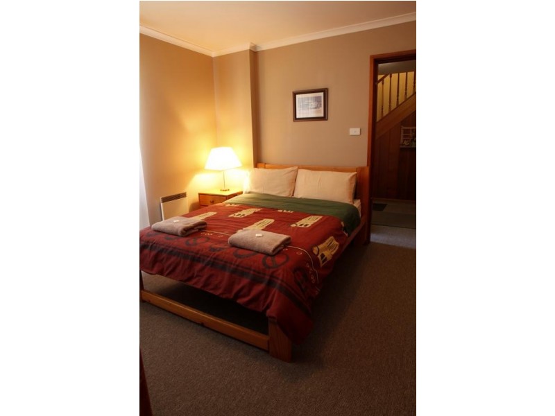 4 Ingebyra Street, Jindabyne NSW 2627