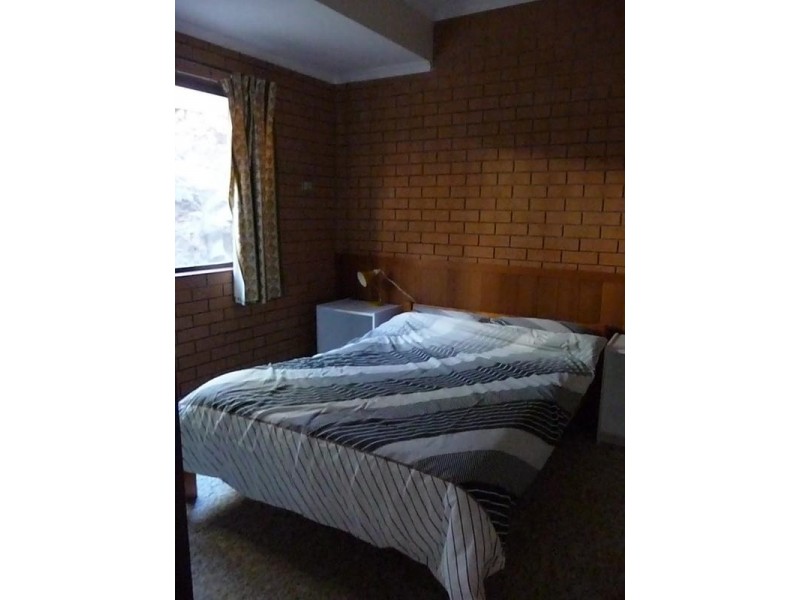 12A Rushers Bay Ave, Jindabyne NSW 2627