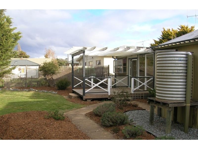 13 Myack Street, Berridale NSW 2628