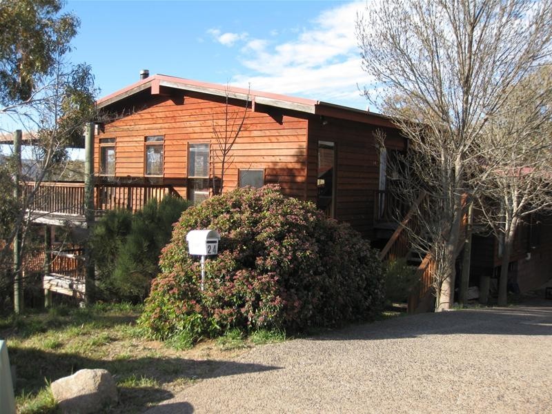 24 Candlebark Circuit, Jindabyne NSW 2627