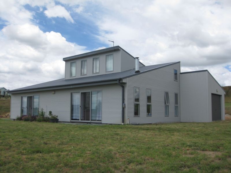 25 Geehi Circuit, Jindabyne NSW 2627